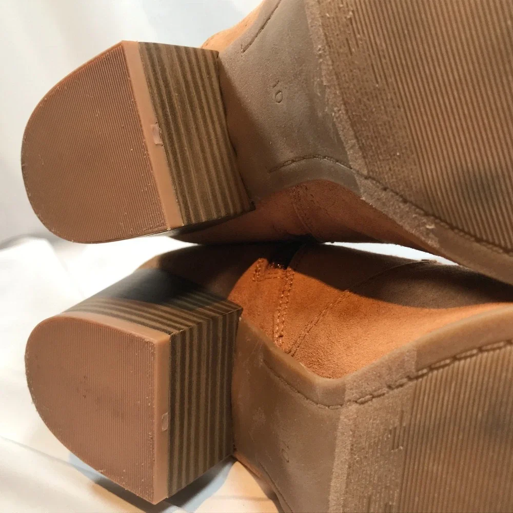 Old Navy Womens Cognac Faux Suede Pointed Toe‎ Block Heel Ankle Boots Size 10